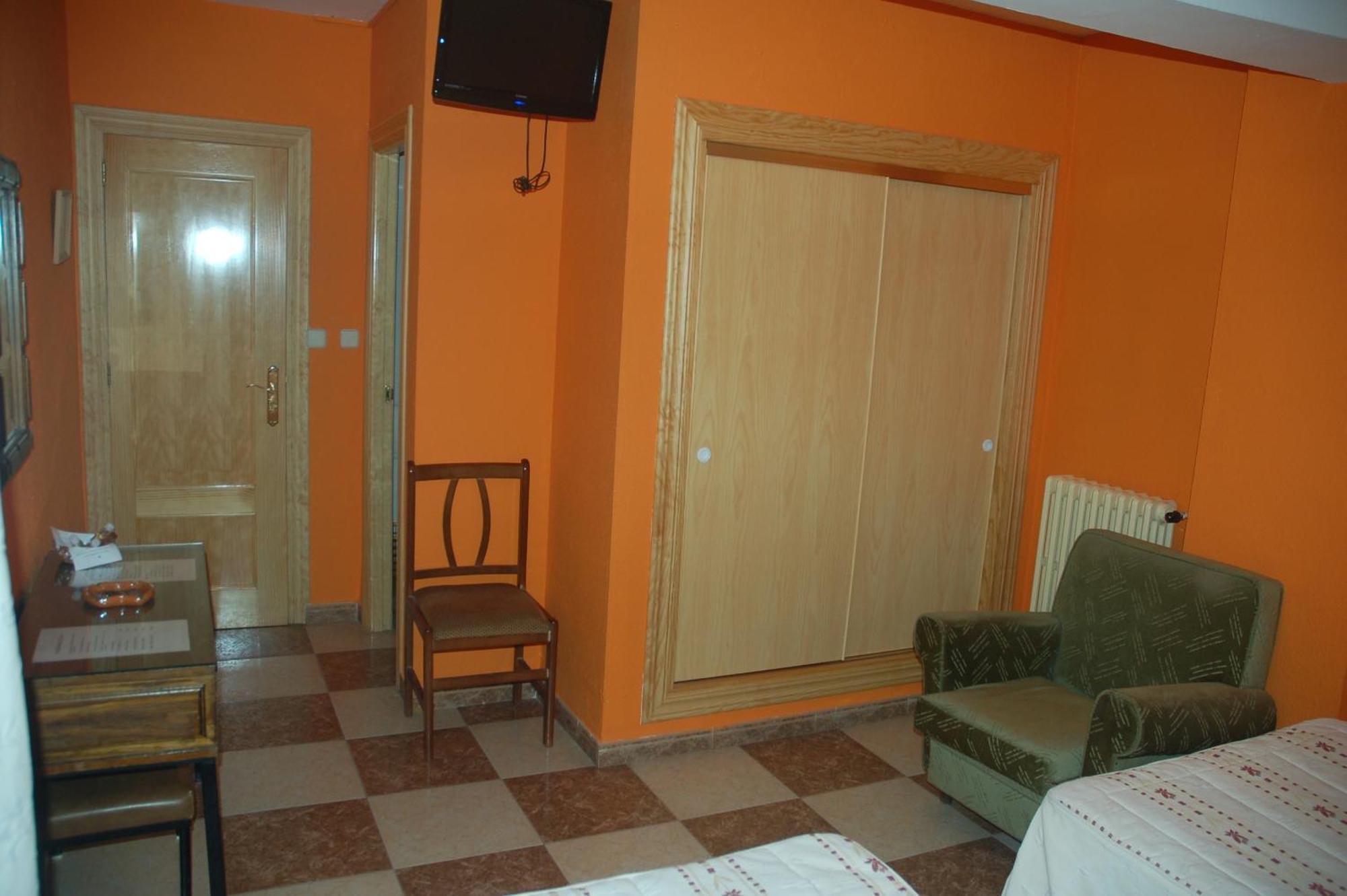 Hostal Residencia Castilla Cuenca  Kültér fotó