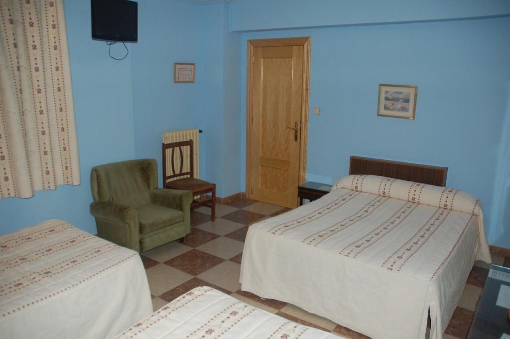 Hostal Residencia Castilla Cuenca  Szoba fotó